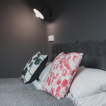 Kostjukowski Apartments Mudroho 12 V Lvov Exteriér fotografie
