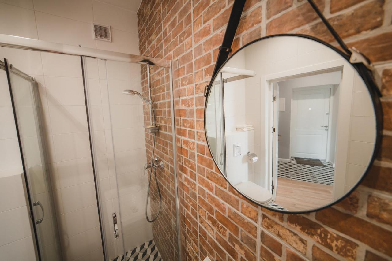 Kostjukowski Apartments Mudroho 12 V Lvov Exteriér fotografie